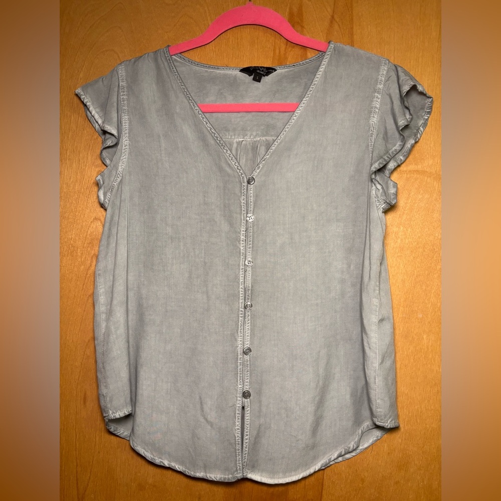 Velvet Hears women’s top size small